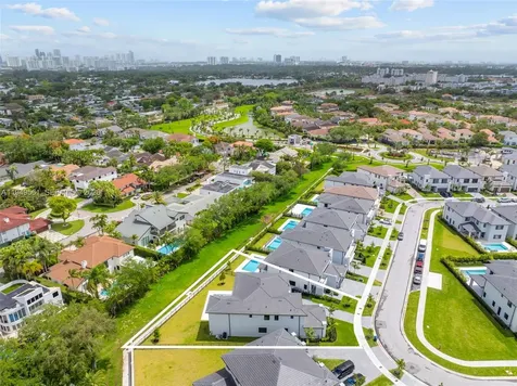 19749 NE 16th Place Miami FL 33179
