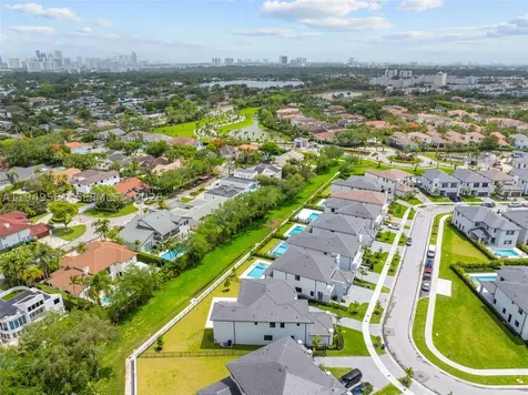 19749 NE 16th Place Miami FL 33179