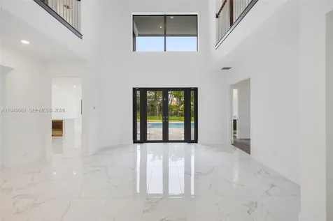 19749 NE 16th Place Miami FL 33179
