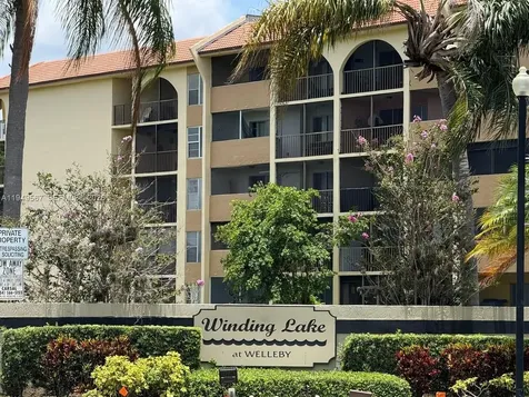 10054 Winding Lake Road Sunrise FL 33351