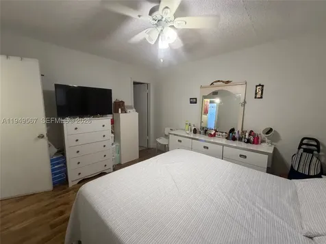 10054 Winding Lake Road Sunrise FL 33351