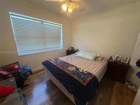 10054 Winding Lake Road Sunrise FL 33351