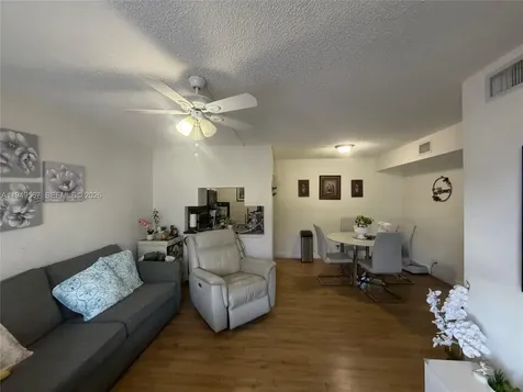 10054 Winding Lake Road Sunrise FL 33351