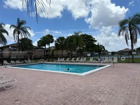 10054 Winding Lake Road Sunrise FL 33351