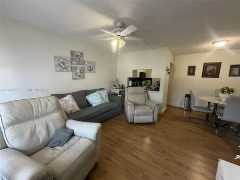 10054 Winding Lake Road Sunrise FL 33351