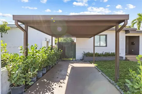 818 NW 47th Street Miami FL 33127