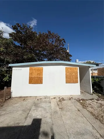 2341 SW 9th Street Miami FL 33135