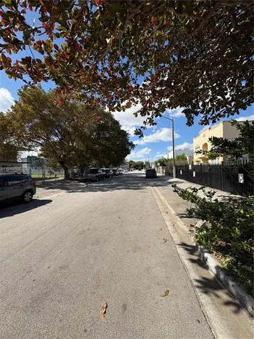 2341 SW 9th Street Miami FL 33135