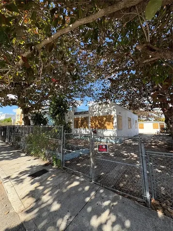 2341 SW 9th Street Miami FL 33135
