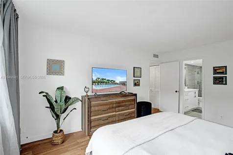 401 Golden Isles Drive Hallandale Beach FL 33009