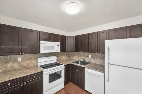 7820 Camino Real Miami FL 33143