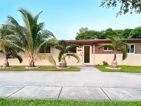 3390 SW 21st Street Fort Lauderdale FL 33312