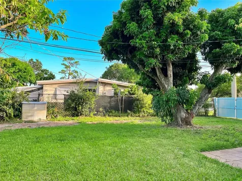 3390 SW 21st Street Fort Lauderdale FL 33312