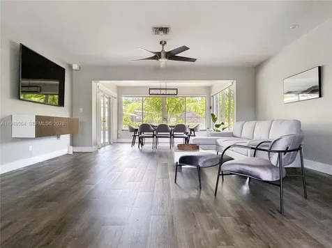 3390 SW 21st Street Fort Lauderdale FL 33312
