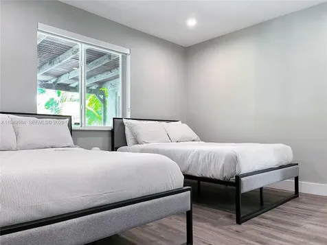 3390 SW 21st Street Fort Lauderdale FL 33312