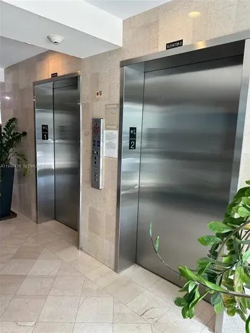 5880 Collins Avenue Miami Beach FL 33140