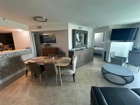 5880 Collins Avenue Miami Beach FL 33140