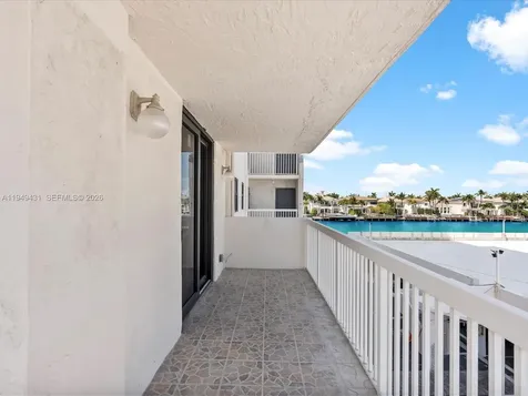 1500 S Ocean Drive Hollywood FL 33019