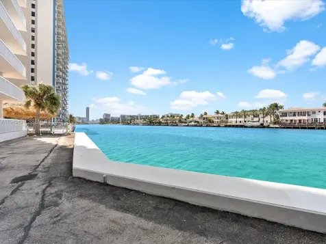 1500 S Ocean Drive Hollywood FL 33019