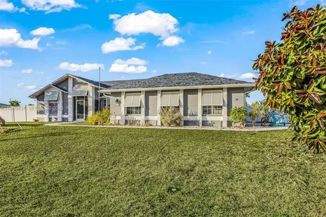 211 47th Street Cape Coral FL 33914