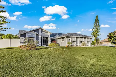 211 47th Street Cape Coral FL 33914