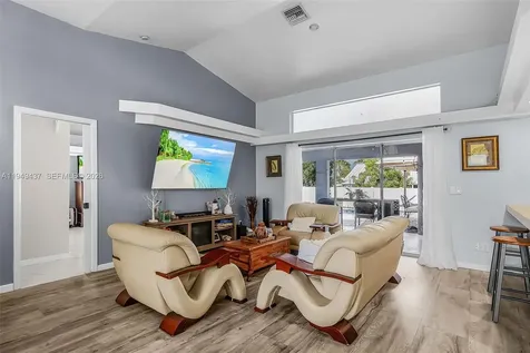 211 47th Street Cape Coral FL 33914