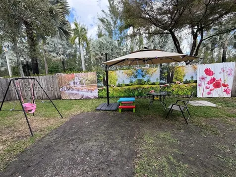 9855 NW 89th Terrace Doral FL 33178