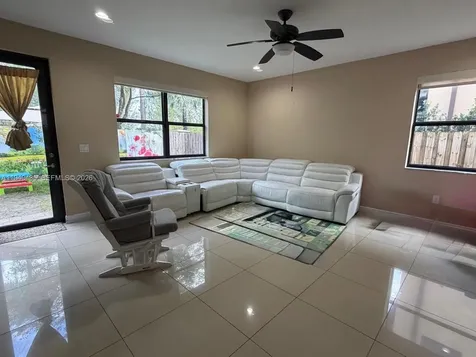 9855 NW 89th Terrace Doral FL 33178