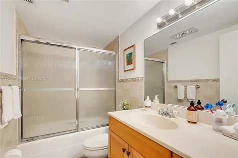1701 S Ocean Drive Hollywood FL 33019