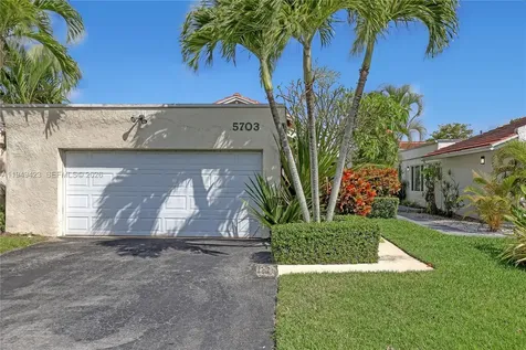 5703 Ainsley Court Boynton Beach FL 33437