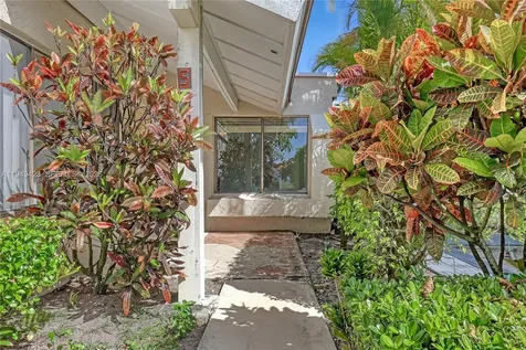 5703 Ainsley Court Boynton Beach FL 33437