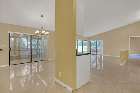 5703 Ainsley Court Boynton Beach FL 33437