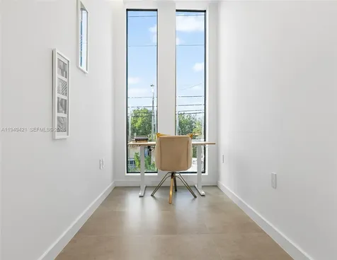 2823 SW 23rd Terrace Miami FL 33145