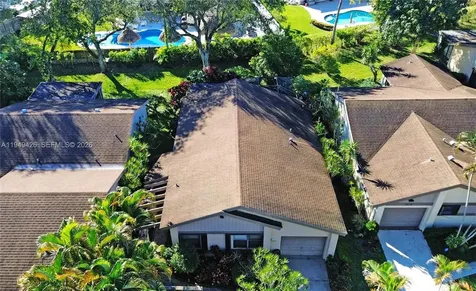 2214 Seagrape Circle Coconut Creek FL 33066