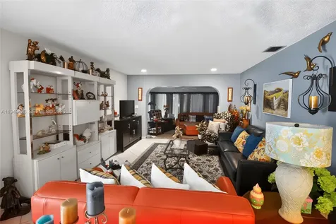 2214 Seagrape Circle Coconut Creek FL 33066