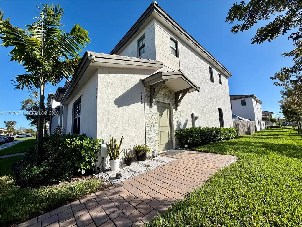 12990 SW 232nd Lane Homestead FL 33170