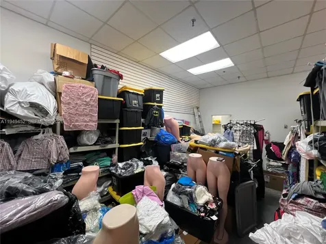 500 W 49th Street Hialeah FL 33012