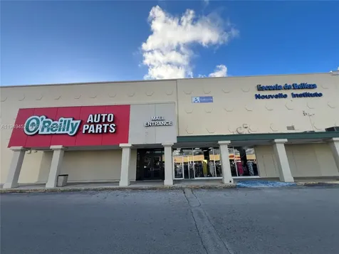 500 W 49th Street Hialeah FL 33012