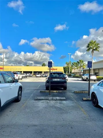 500 W 49th Street Hialeah FL 33012
