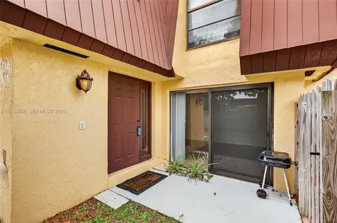 3516 Gardens East Drive Palm Beach Gardens FL 33410