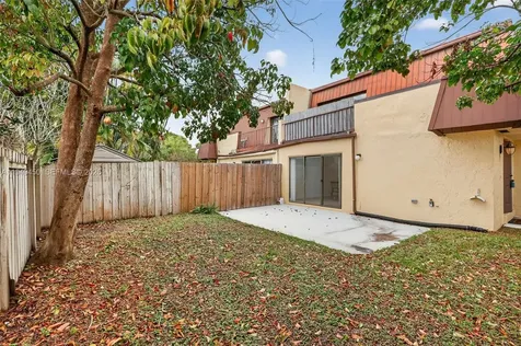 3516 Gardens East Drive Palm Beach Gardens FL 33410