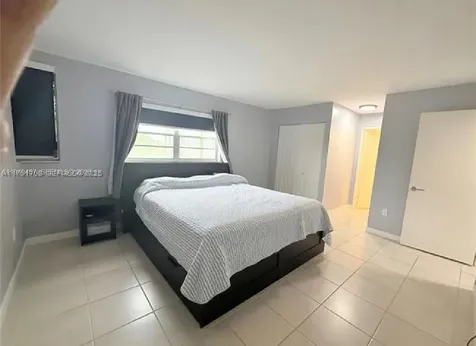 8931 N New River Canal Road Plantation FL 33324