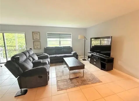 8931 N New River Canal Road Plantation FL 33324