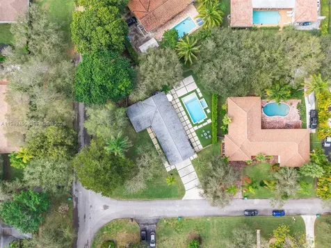 7601 SW 165th Terrace Palmetto Bay FL 33157