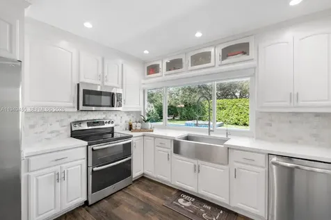 7601 SW 165th Terrace Palmetto Bay FL 33157