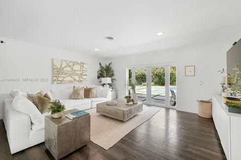 7601 SW 165th Terrace Palmetto Bay FL 33157