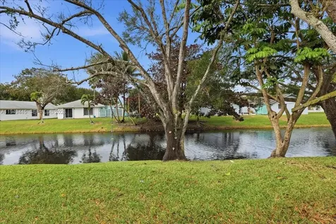 8615 Bridle Path Court Davie FL 33328