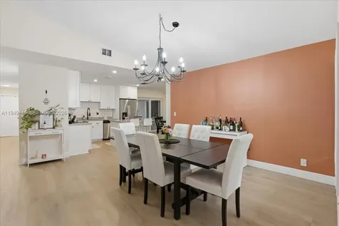8615 Bridle Path Court Davie FL 33328