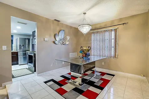 2210 NW 91st Terrace Pembroke Pines FL 33024
