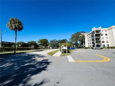 6190 Woodlands Boulevard Tamarac FL 33319